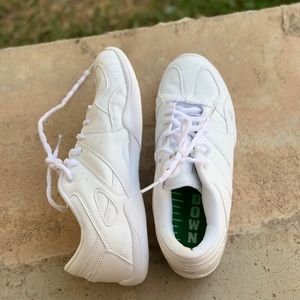 Varsity Touchdown Cheer Shoes size 6.5 with bag